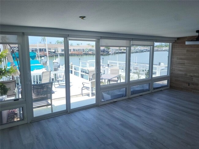 Building Photo - 555 Boca Ciega Point Blvd S