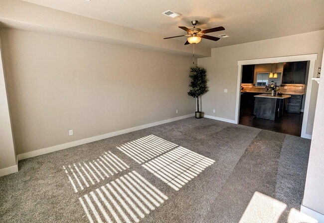 Building Photo - 4903 Northern Lights Dr