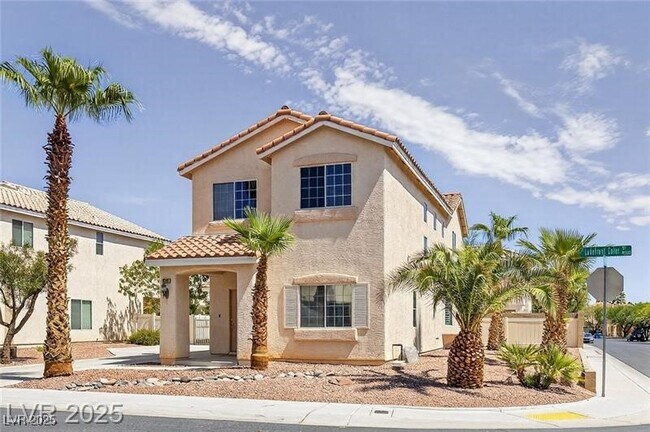 Building Photo - 9340 Lakefront Color St