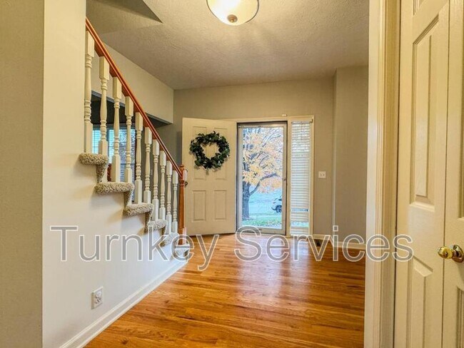 Building Photo - 15222 Curtis Ave