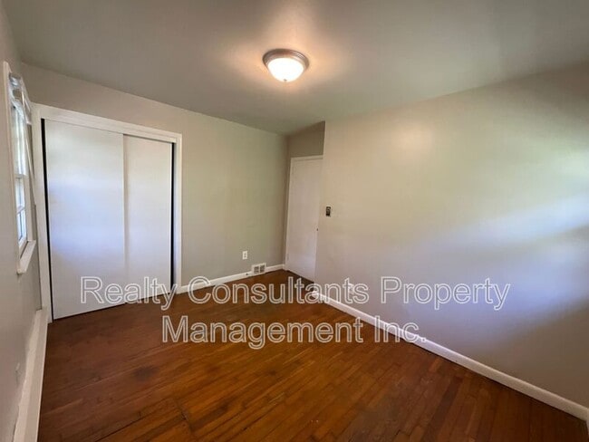 Building Photo - 1533 Beaucrest Ave