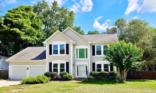 Building Photo - 94 Blairmore Dr