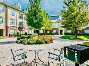 Building Photo - Midtown Village 2 Bedroom Available Now!