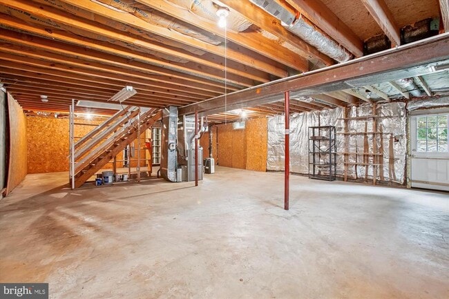 Building Photo - 10641 John Ayres Dr