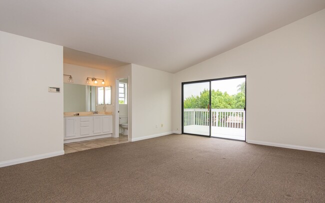 Building Photo - 2955 Brandon Cir