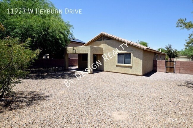 Building Photo - Rancho Marana 3 Bed 2 Bath + Den
