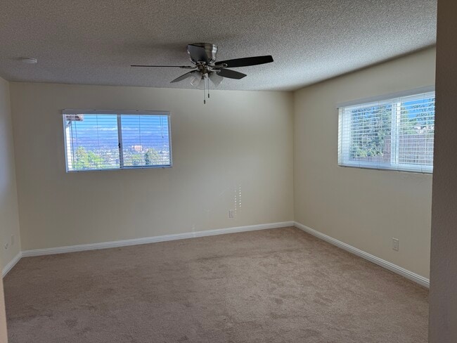 Building Photo - 569 Mundy Terrace