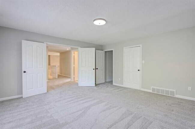 Building Photo - 1359 Winoka Rd