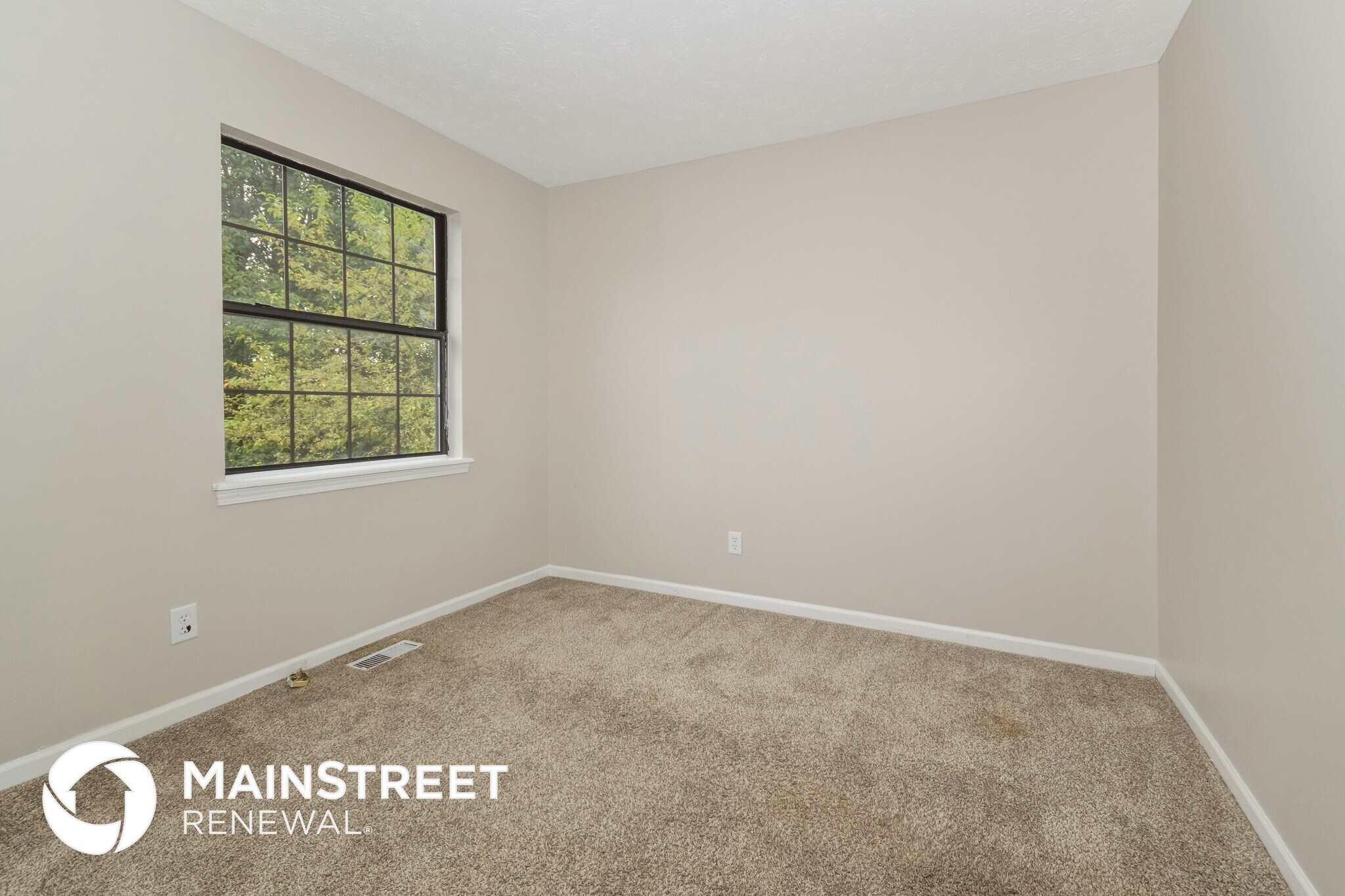 Building Photo - 1017 Crimson King Pkwy