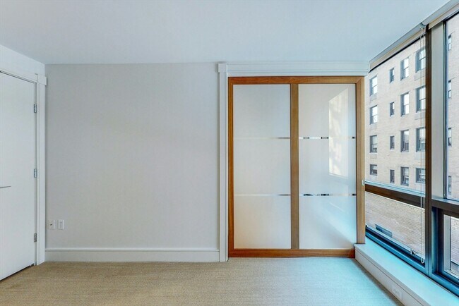 Building Photo - 45 Province St