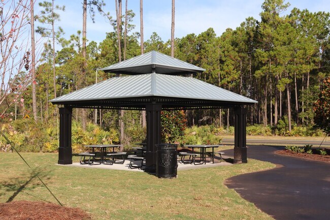 Building Photo - 86269 Express Ct