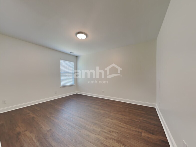 Building Photo - 7141 Lawgiver Cir
