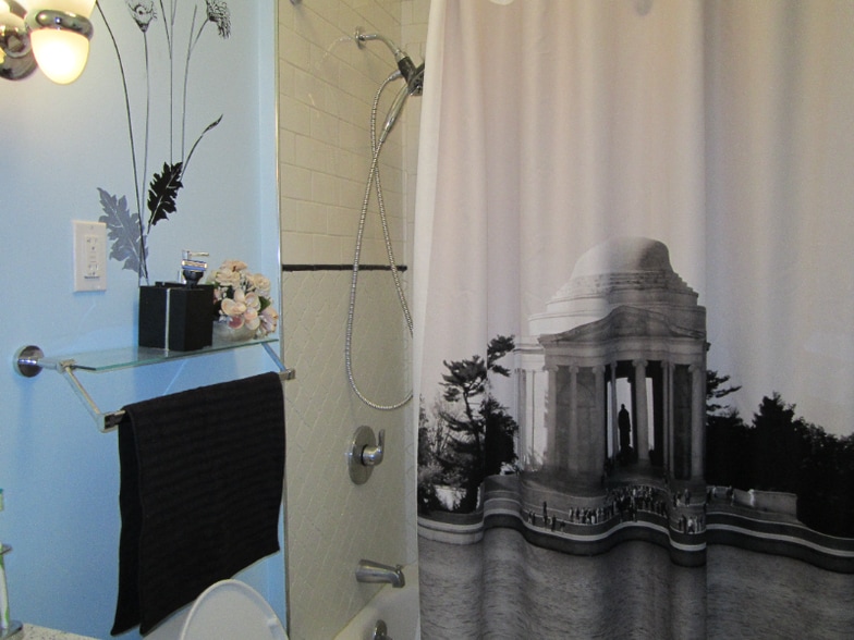 Building Photo - 4300 8th St NW