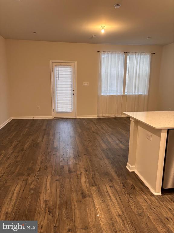 Building Photo - 316 Mazzeo Dr