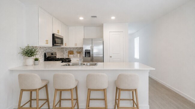 Building Photo - 3143 Savannah Rose Dr