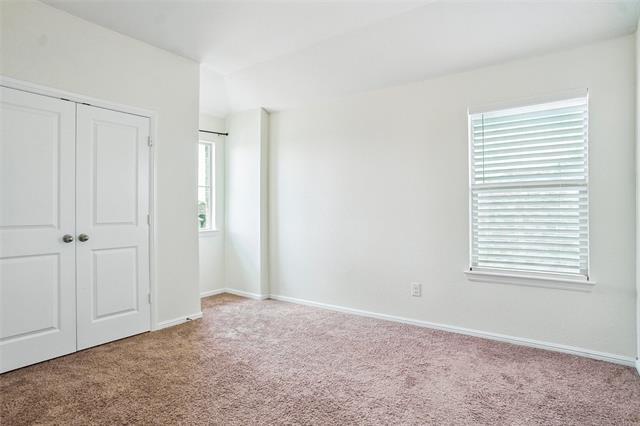 Building Photo - 9300 Castorian Dr