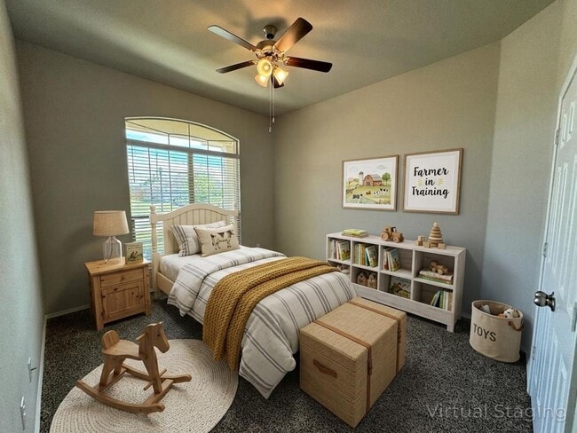 Building Photo - 2404 Corradino St