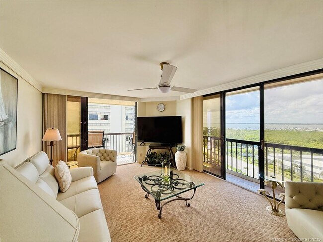 Building Photo - 9500 S Ocean Dr