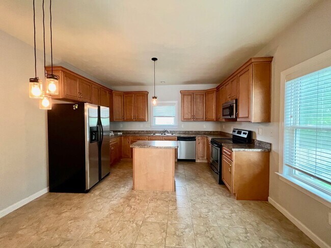 Building Photo - 3BD/3.5BA Condo w/ Garage in Chicks Beach!...