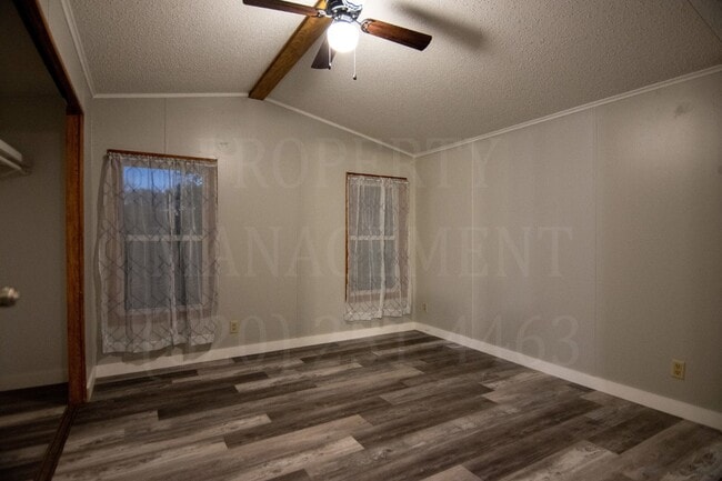 Building Photo - Charming 2 Bedroom, 1 Bath Home for Rent!