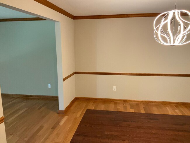 Building Photo - 4-Bedroom Home with 2 Full + 2 Half Baths ...