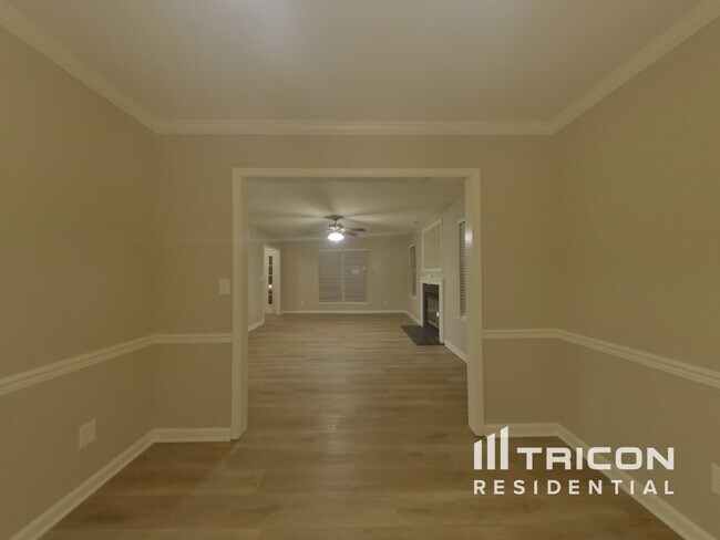 Building Photo - 6130 Spanish Moss Ln