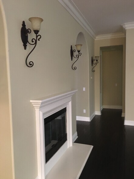 Building Photo - 36159 Blue Hill Dr