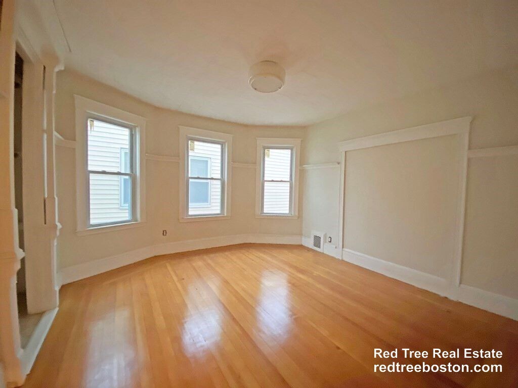 Building Photo - 339 Allston St