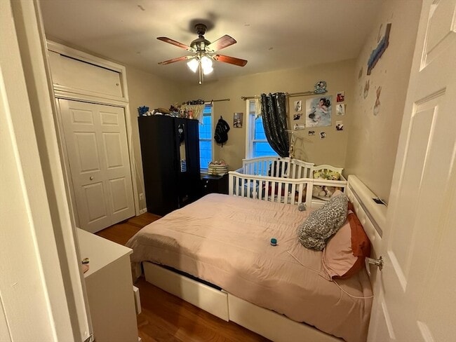 Building Photo - 852 Saratoga St