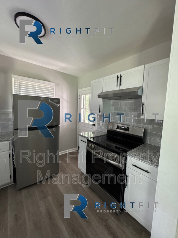 Building Photo - 29 Esquiline Dr