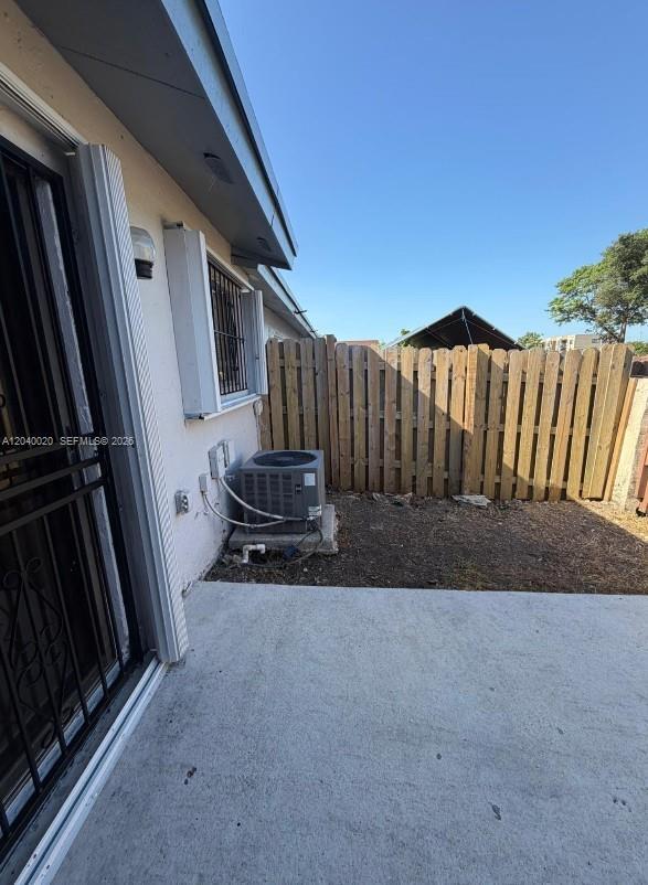 Building Photo - 28364 SW 140th Pl