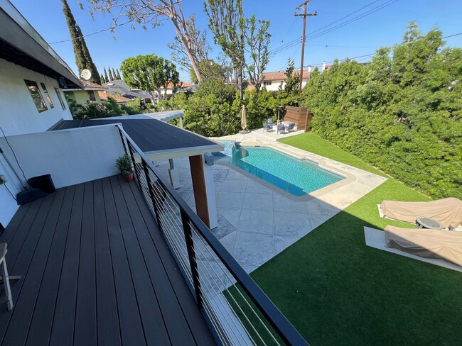 Building Photo - Beautifully Upgraded 5 Bed 4 Bath Orange Pool Home