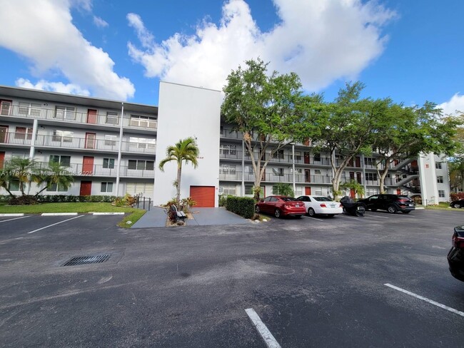 Building Photo - 1301 SW 134th Way