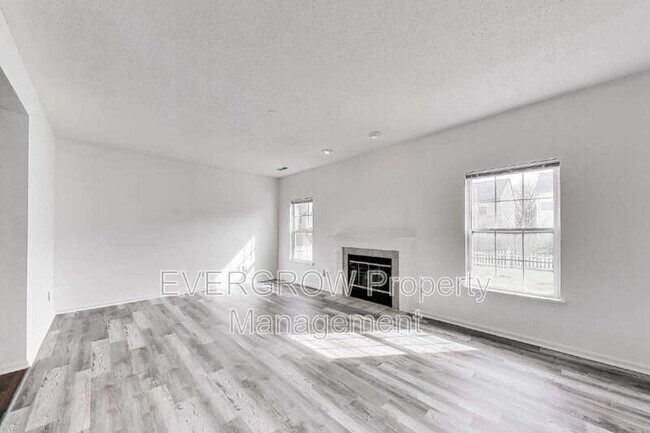 Building Photo - 7139 Kimble Dr