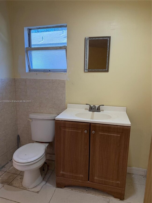 Building Photo - 1918 NW 82nd St