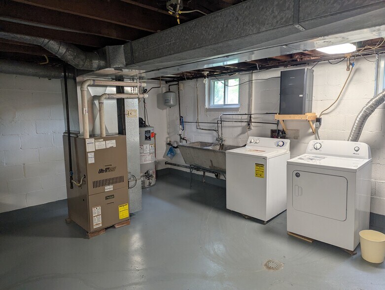 Basement - 208 Easterly Pky