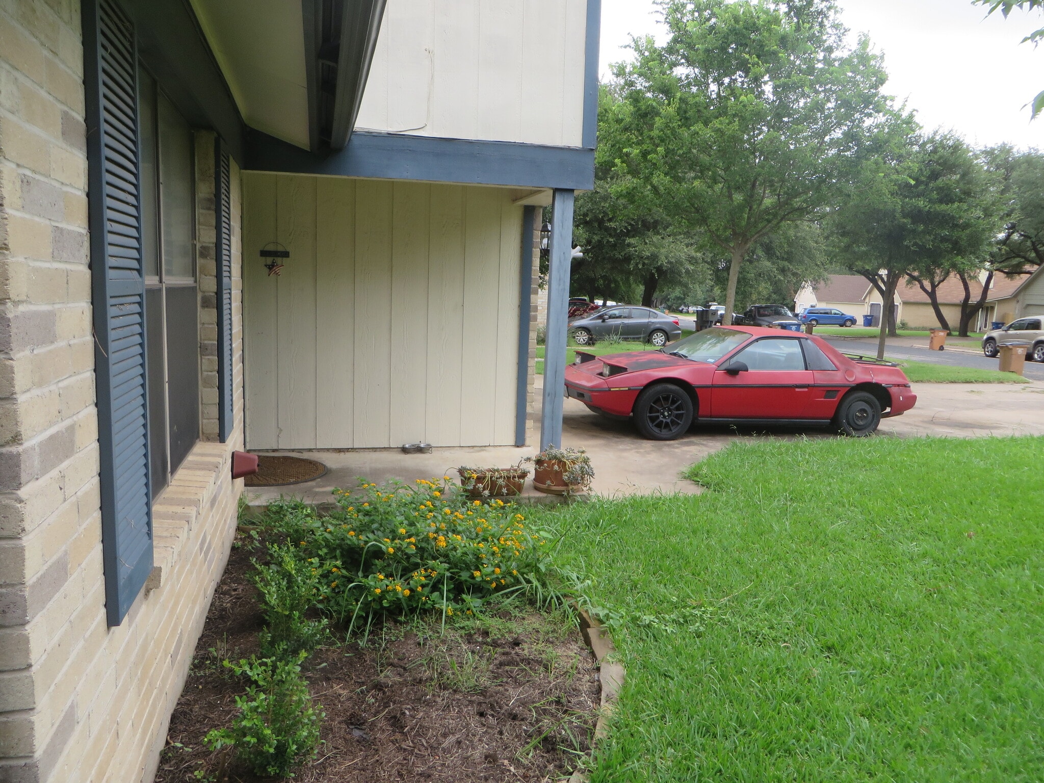 Building Photo - 8814 Clearbrook Trail