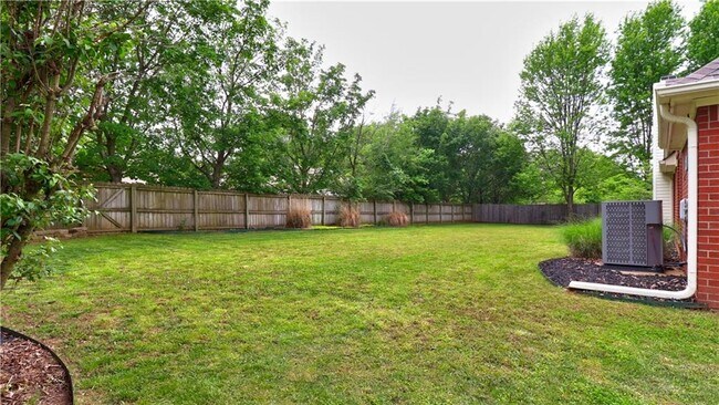 Building Photo - 5408 W Redbud St