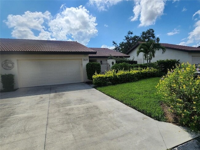 Building Photo - 3409 Montilla Ct