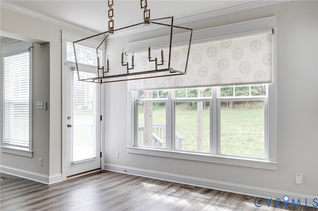Building Photo - 1701 Anchor Landing Dr