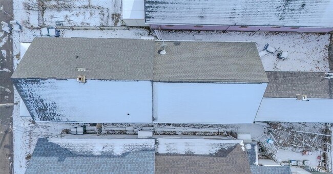 Building Photo - 62 Sweet Ave