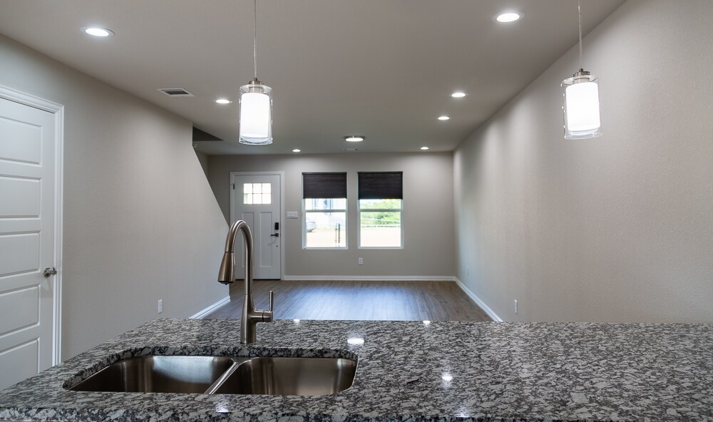 Building Photo - 856 Sims Legacy Ln