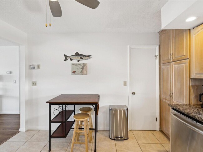 Building Photo - 3272 Minnow Creek Dr