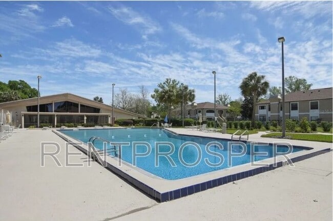 Building Photo - 3242 S Semoran Blvd