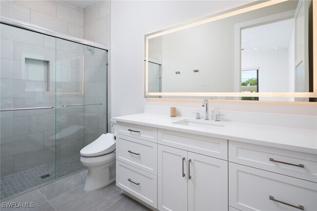 Building Photo - 1257 11th Ct N