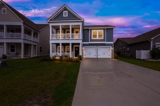 Building Photo - 837 Harrison Mill St