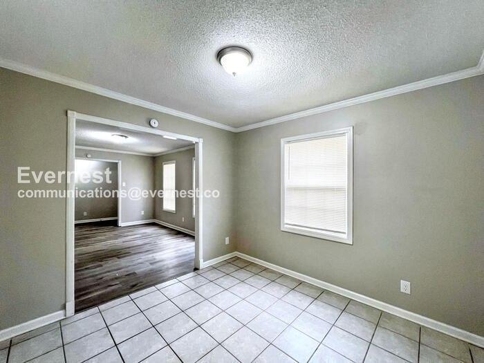 Building Photo - 3125 Walpole Ave