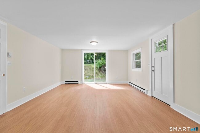 Building Photo - 173 Elm Hill Rd