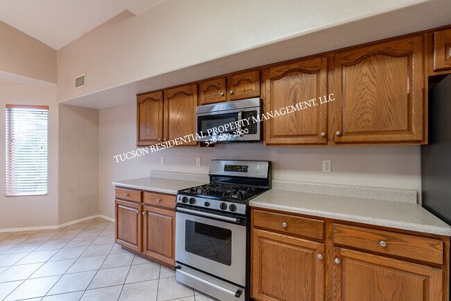 Building Photo - 7661 S Freshwater Pearl Dr