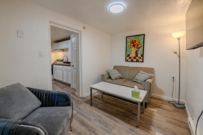 Building Photo - 704 Pacific Ave SW